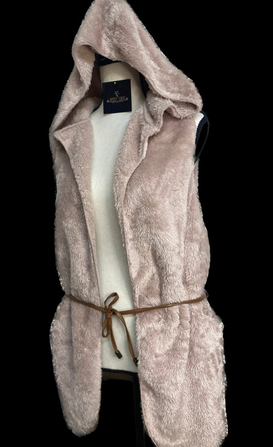 Iris Faux Fur Vest (pink)